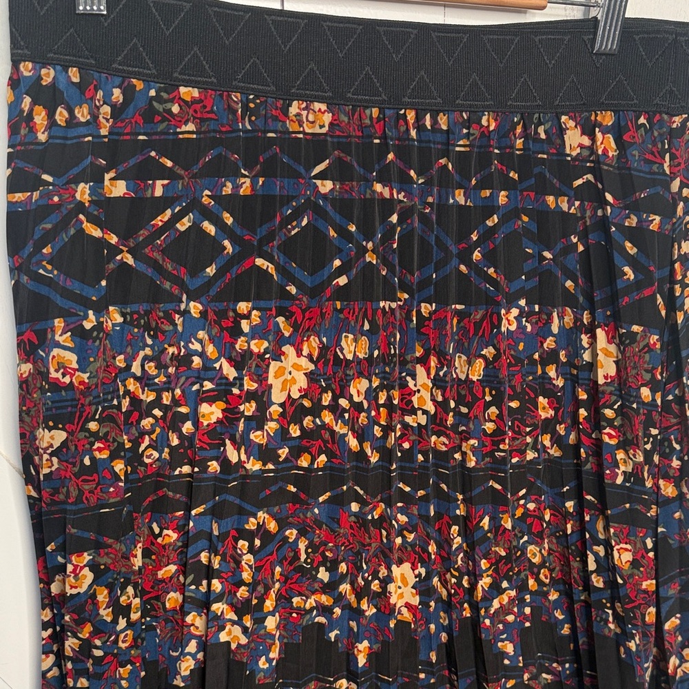 LuLaRoe Black Floral Midi Skirt - Picture 2 of 7